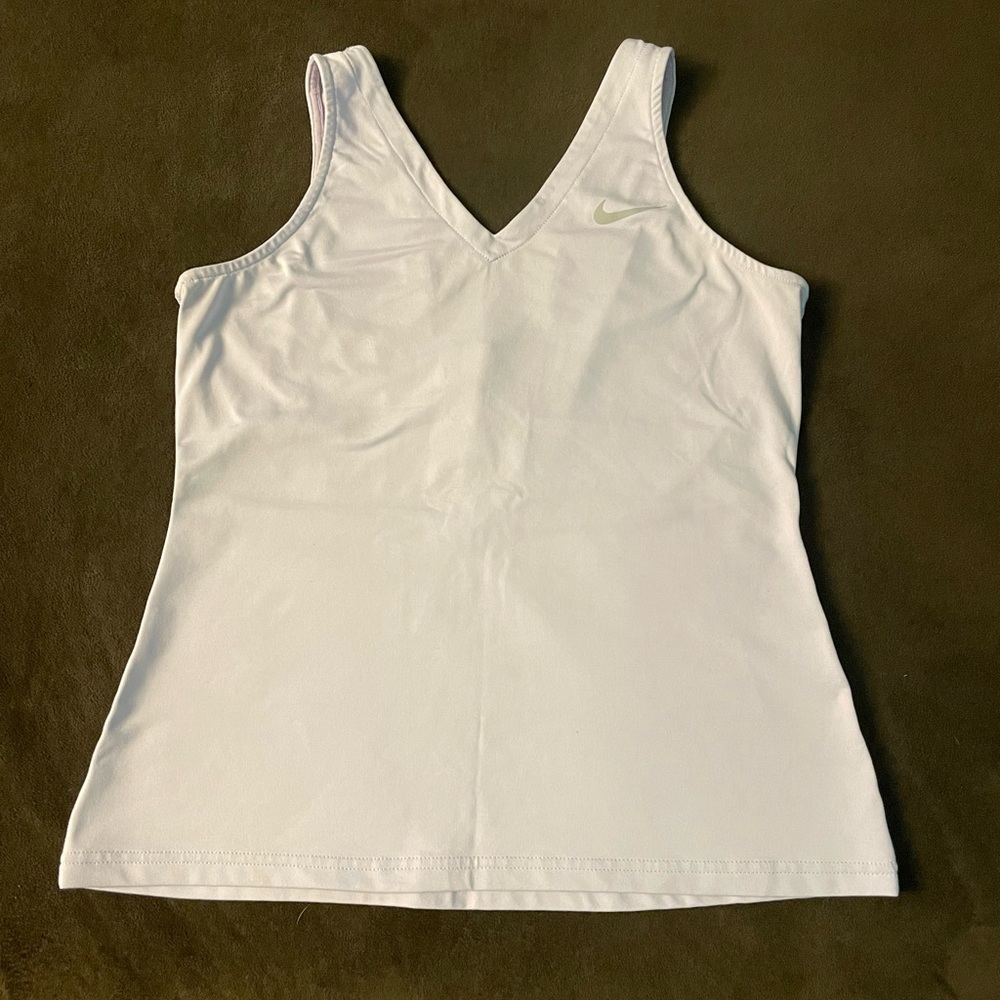 Nike light purple Dri-Fit fitted tank top, size medium